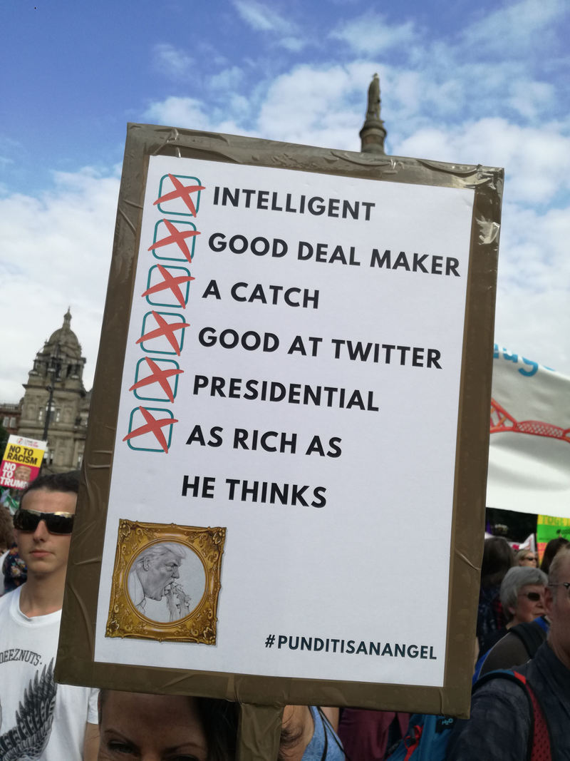 Illustration for article titled Scottish anti-Trump photo dump (long and comprehensive!)